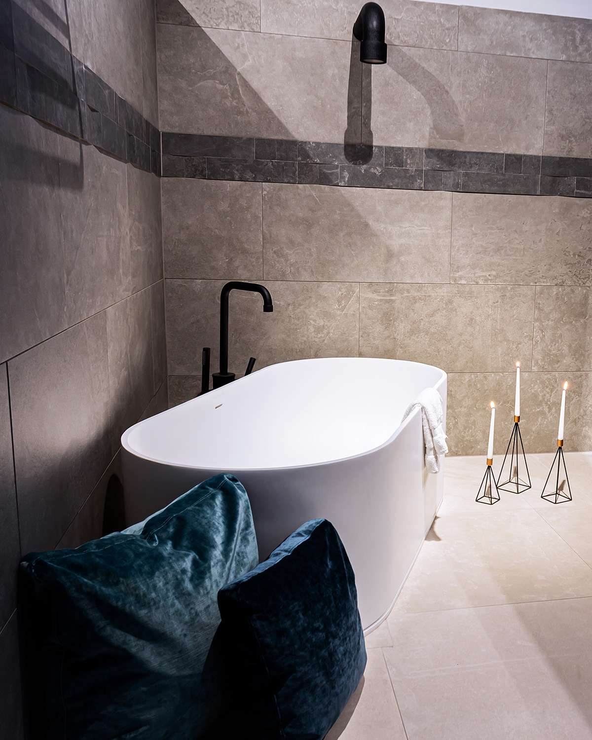 Exclusive Home | Content